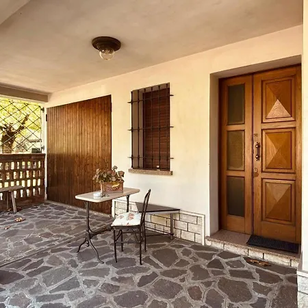 Alojamento de Acomodação e Pequeno-almoço Marisa